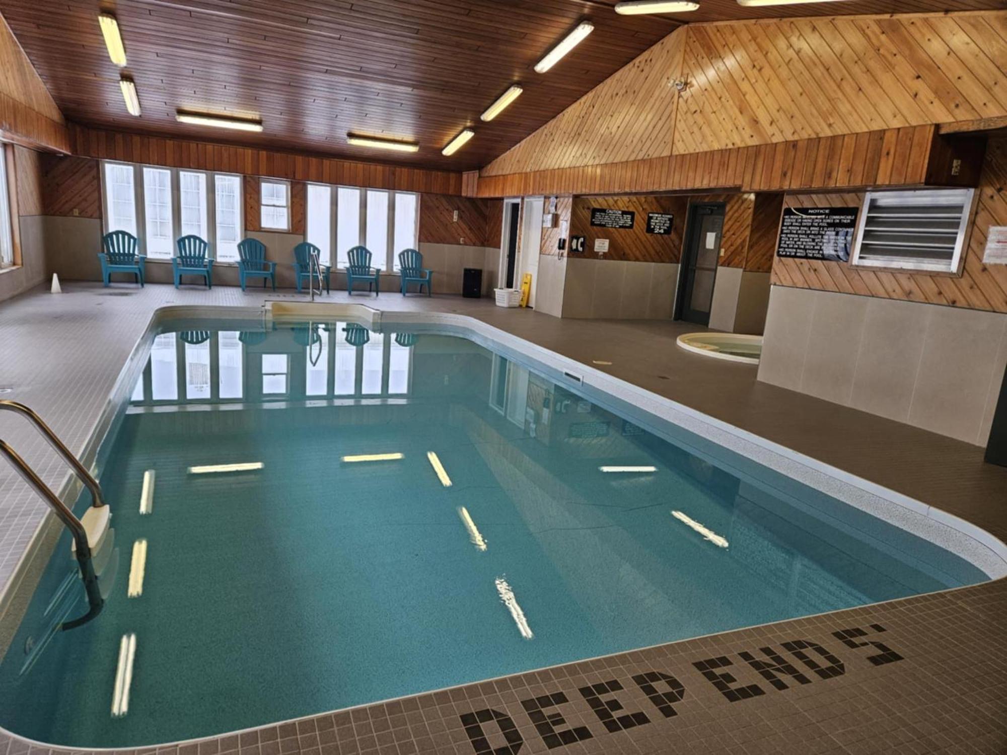 Travelodge By Wyndham Port Elgin Exteriör bild