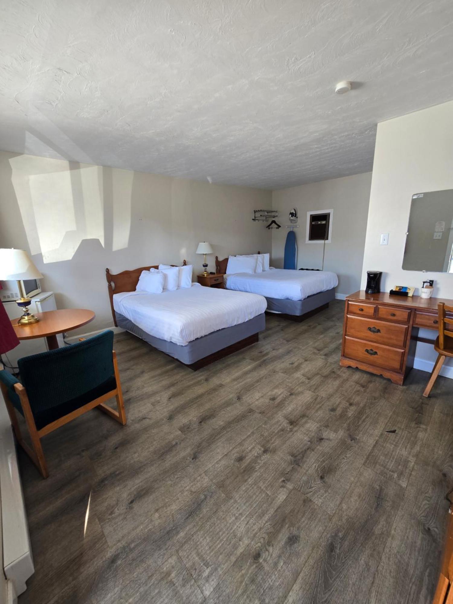 Travelodge By Wyndham Port Elgin Exteriör bild