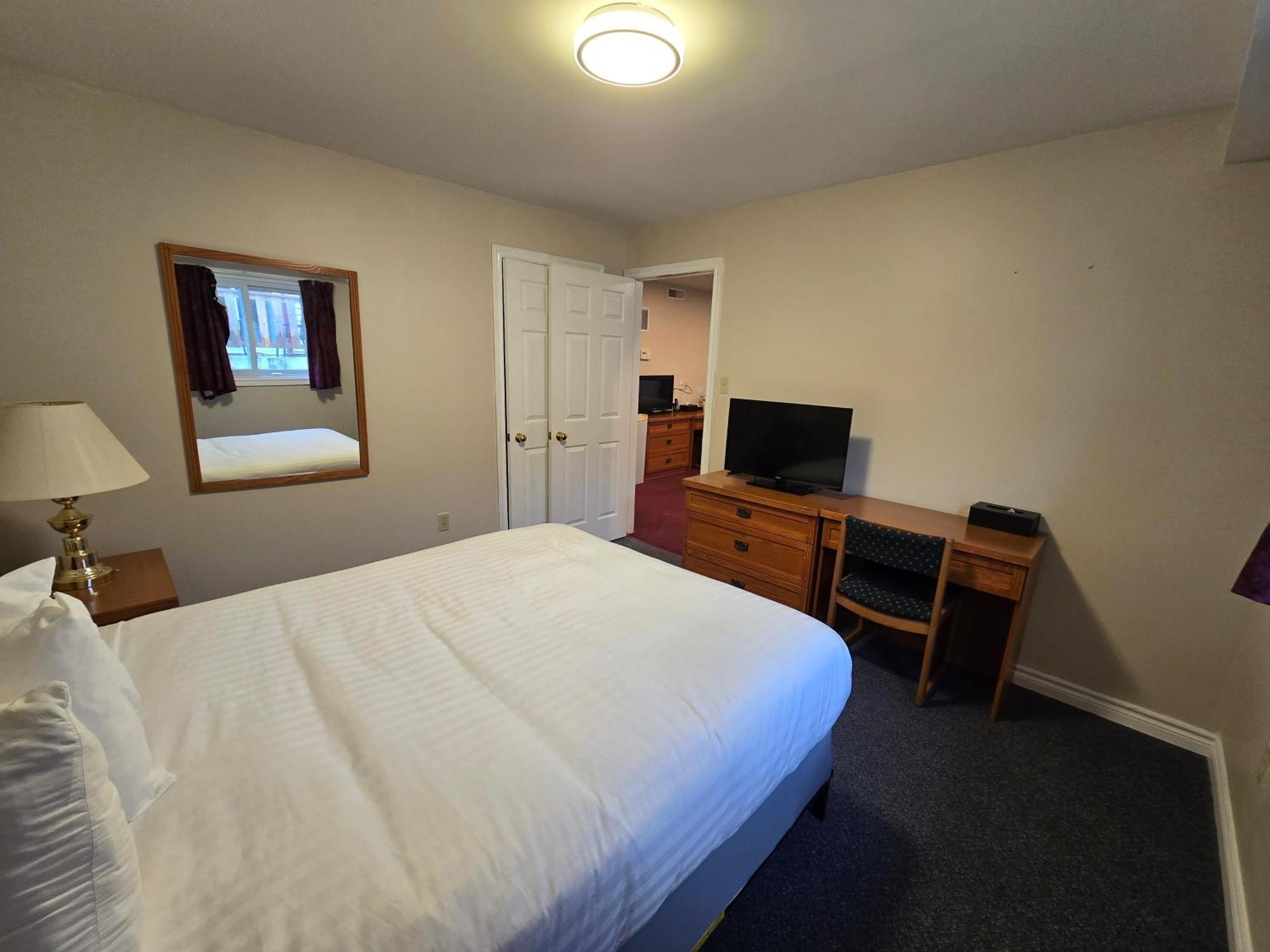 Travelodge By Wyndham Port Elgin Exteriör bild